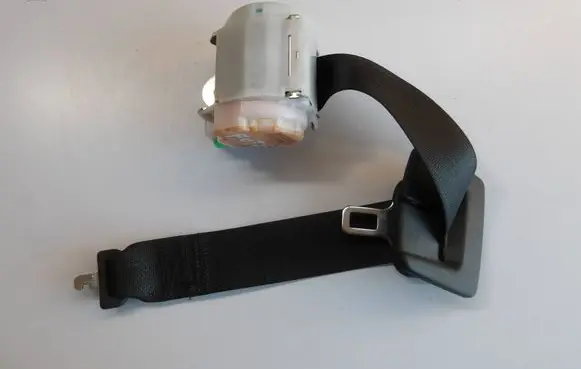 Opel Insignia B Middle seatbelt (rear) 84127423 565485871 4630300000000J