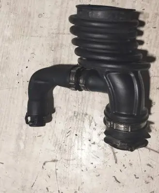 Volvo S40 Air intake hose/pipe 72100865