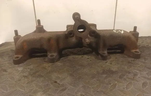 Audi A3 S3 8P Exhaust manifold 038263833