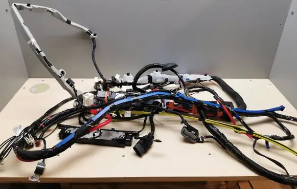 Tesla Model Y Wiring harness 35562071 158560100E 15560100