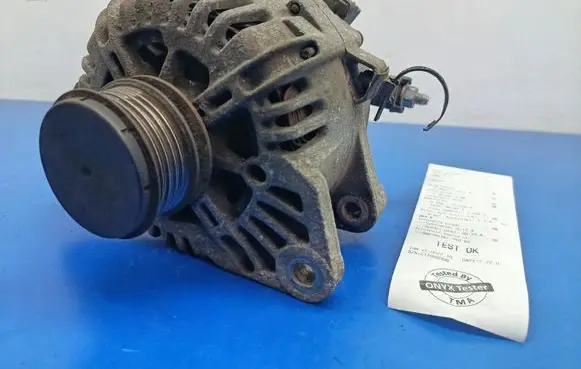 KIA Rio Generator/alternator 373002A110