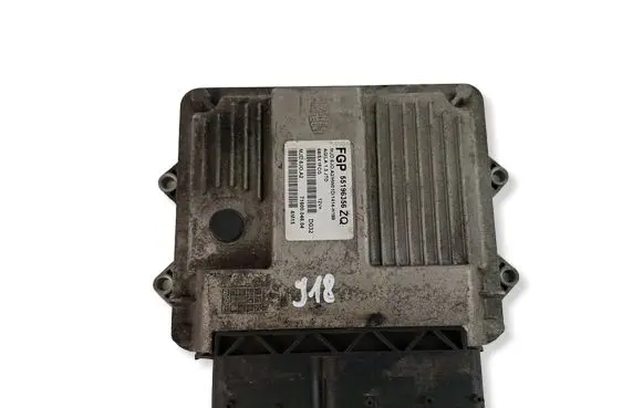 Opel Agila A Engine control unit/module 55196356 7160004604