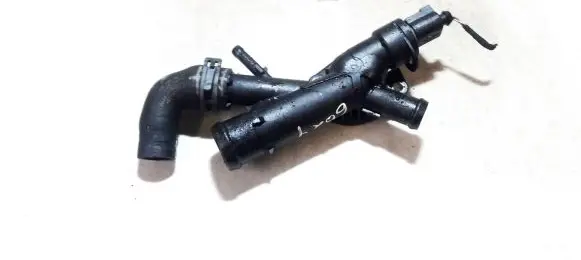 Volkswagen Caddy Engine coolant pipe/hose 03l121131aa