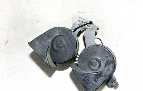 Ford Mondeo Mk III Horn signal e30055306