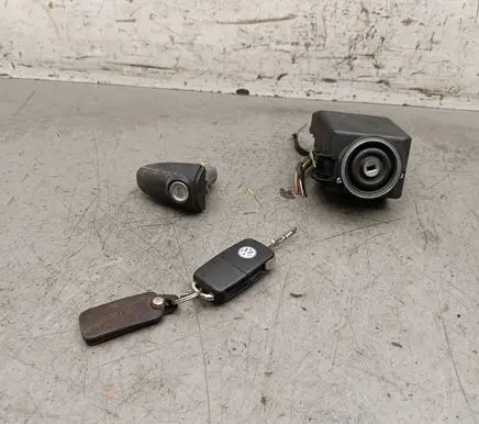 Volkswagen Crafter Lock set 9065452608 2E0905865K 33003101