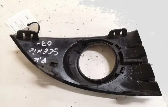 Renault Scenic II - Grand scenic II Front fog light trim/grill P0009511