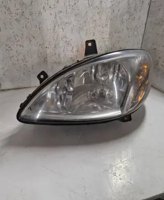 Mercedes-Benz Vito Viano W639 Headlight/headlamp