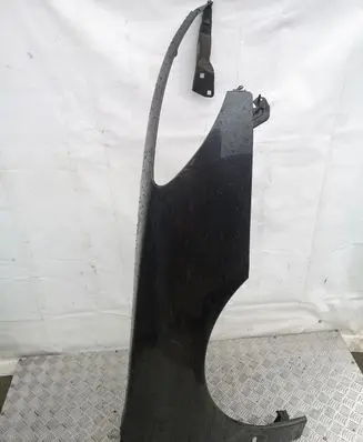 Peugeot 607 Fender