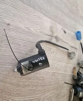 Opel Omega B2 Acceleration sensor 0205001042