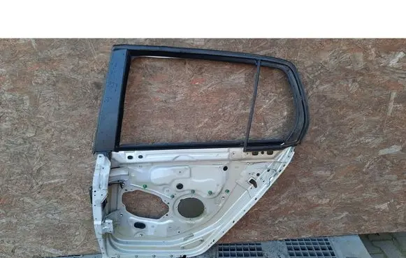 Volkswagen Golf V Frame