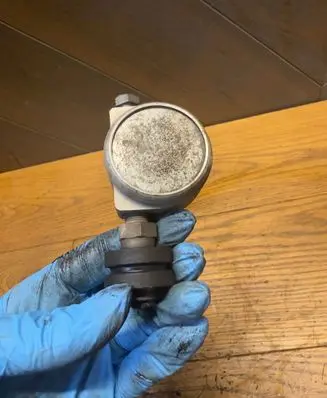 Vacuum valve