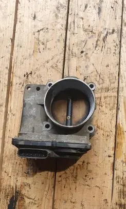 Volvo S60 Throttle valve 8677694