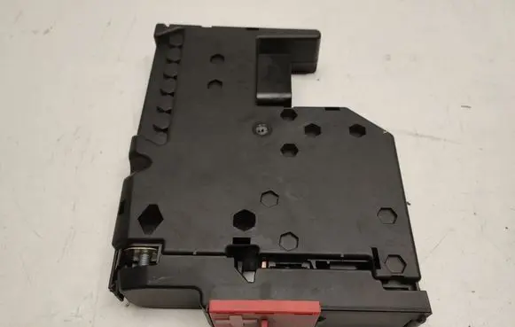 Mercedes-Benz CLS C218 X218 Fuse module A2125407150