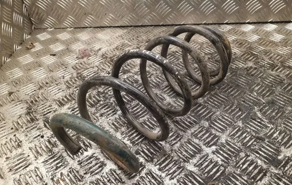 Opel Astra H Rear coil spring