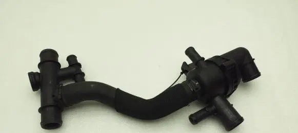 Thermostat/thermostat housing