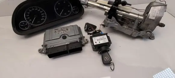 Mercedes-Benz A W169 Engine ECU kit and lock set 1695452932