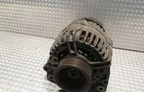 Volkswagen II LT Generator/alternator 074903025K