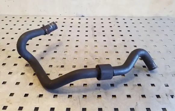 Volkswagen Touareg I Engine coolant pipe/hose 7L6121058AB