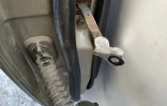 Nissan Murano Z50 Rear door check strap stopper