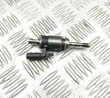 Volkswagen Golf VIII Fuel injector 04E906036AD