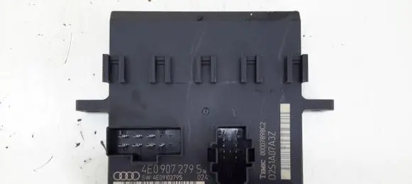 Audi A8 S8 D3 4E Comfort/convenience module 4E0907279S 00007898C2