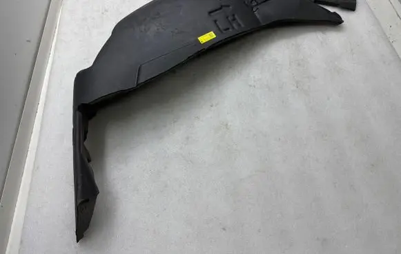 Tesla Model Y Other trunk/boot trim element 178211000A V00011381