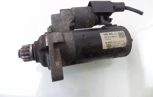 Volkswagen PASSAT B7 Starter motor 02Z911024H