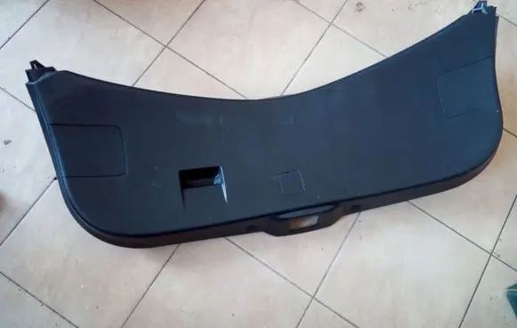 Mazda 3 II Tailgate/boot lid cover trim BBN968960 NE56390