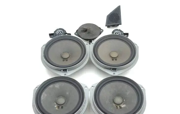 Alfa Romeo Giulia Audio system kit 50559757 900164602 50538635