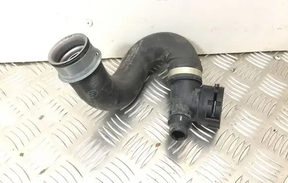 Mercedes-Benz S W222 Engine coolant pipe/hose A2225014291