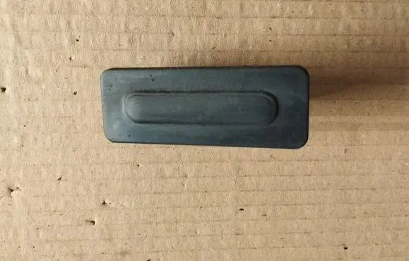 Peugeot 2008 I Tailgate opening switch 9676028380