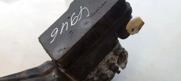 Toyota RAV 4 (XA20) ABS Pump 4451042060 44510-42060