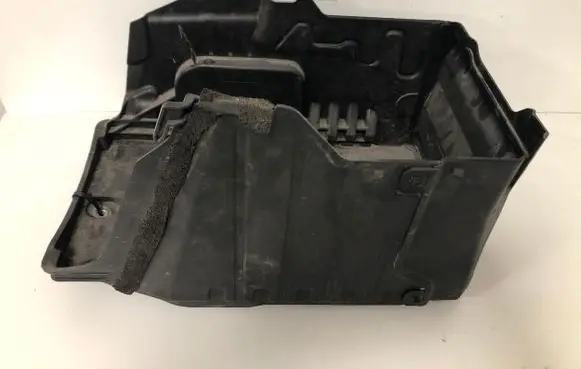 Volvo XC60 Battery tray 31299867
