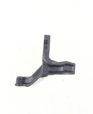 Peugeot 3008 I Engine mounting bracket 9653552580