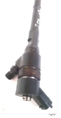 KIA Carens II Fuel injector 0445110258