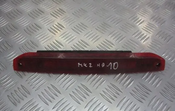 Ford Focus Third/center stoplight