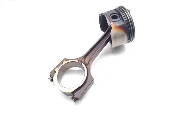 Chrysler PT Cruiser Piston with connecting rod EDZ