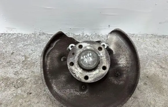 Audi A4 S4 B9 Rear wheel hub spindle/knuckle 8K0501249