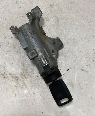 Audi A4 S4 B5 8D Ignition lock 4D0905851