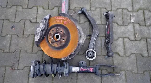 Alfa Romeo Stelvio Front wheel hub spindle knuckle AA10469
