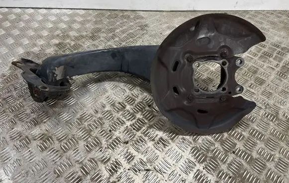 BMW X1 F48 F49 Rear wheel hub 6851580