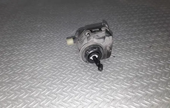 Renault Scenic II - Grand scenic II Headlight level adjustment motor 7700420737