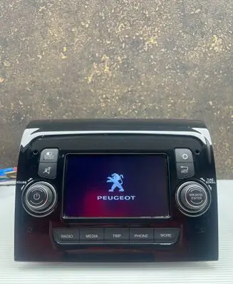 Peugeot Boxer Screen/display/small screen 07357306630