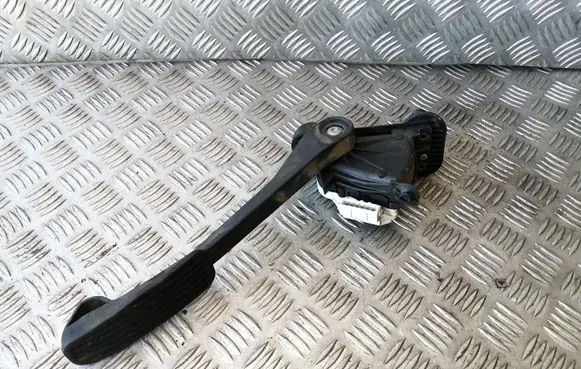 Volvo S60 Accelerator throttle pedal 30636003 6PV00853700