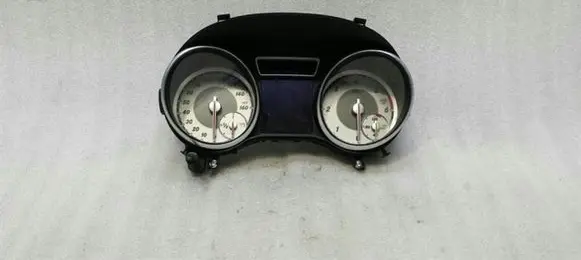Mercedes-Benz GLA W156 Speedometer (instrument cluster) A1569009902