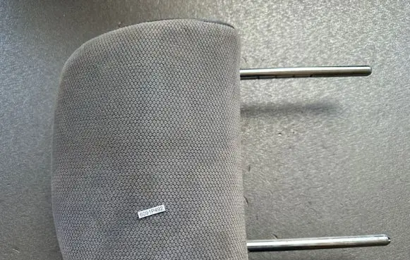Nissan Patrol Y60 Front seat headrest 8640033J71