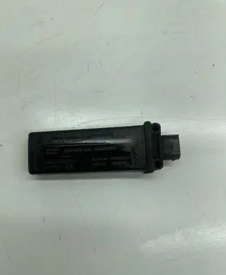 BMW 7 F01 F02 F03 F04 Tire pressure sensor 6857938 T555G4G5 8200022336
