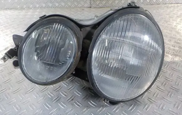 Mercedes-Benz E W210 Headlight/headlamp