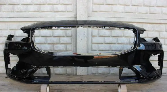Volvo V60 Front bumper 31690530