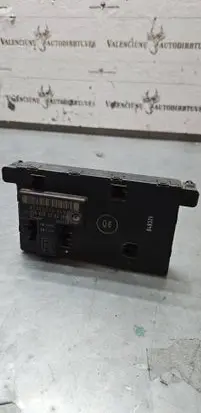 Mercedes-Benz C W204 Door control unit/module 2038201285